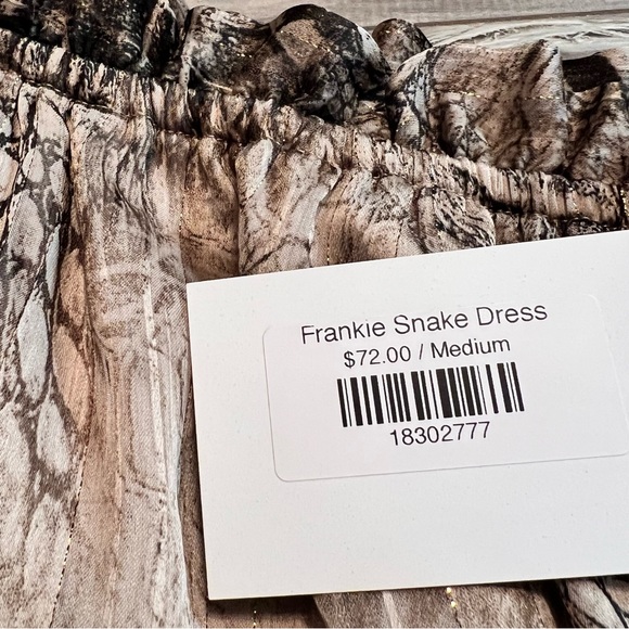 Ces Femme NWT Frankie Snake Dress Medium Metallic Gold Off Shoulder Ruffle Tiers - Picture 12 of 16